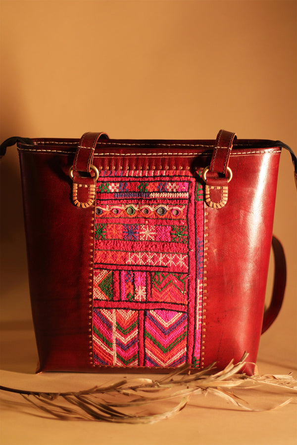 Handcrafted Kutch Embroidered HandBag | Pink