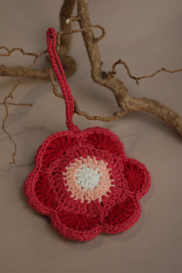 Khilkhilate Phool | Knick Knack Crochet Pouch | Red