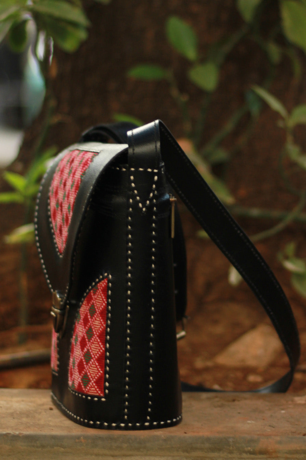 Handcrafted Kutch Leather Bag | Embroidered