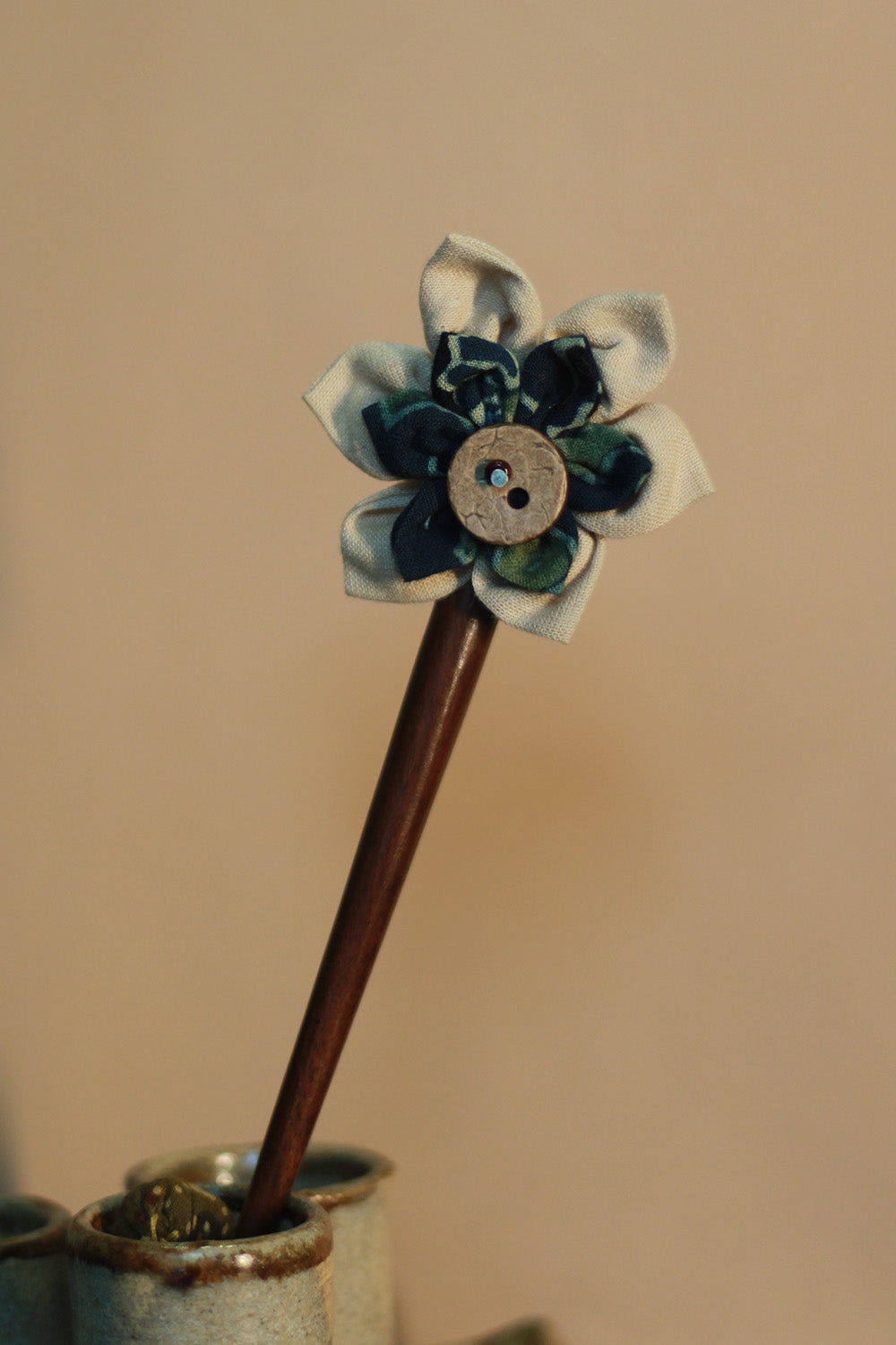 Anokhi | Juda Stick | White Flower