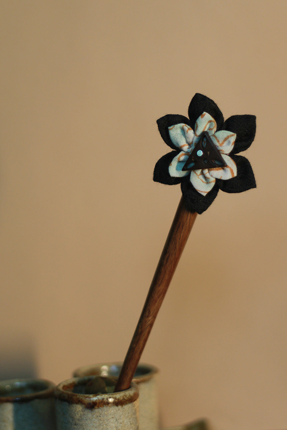 Anokhi | Juda Stick | Black Flower