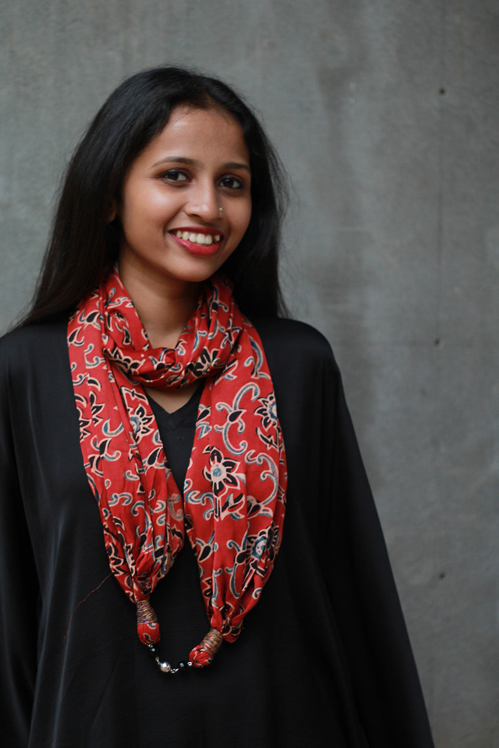 Scarf with Magnets | Madder Floral Ajrakh