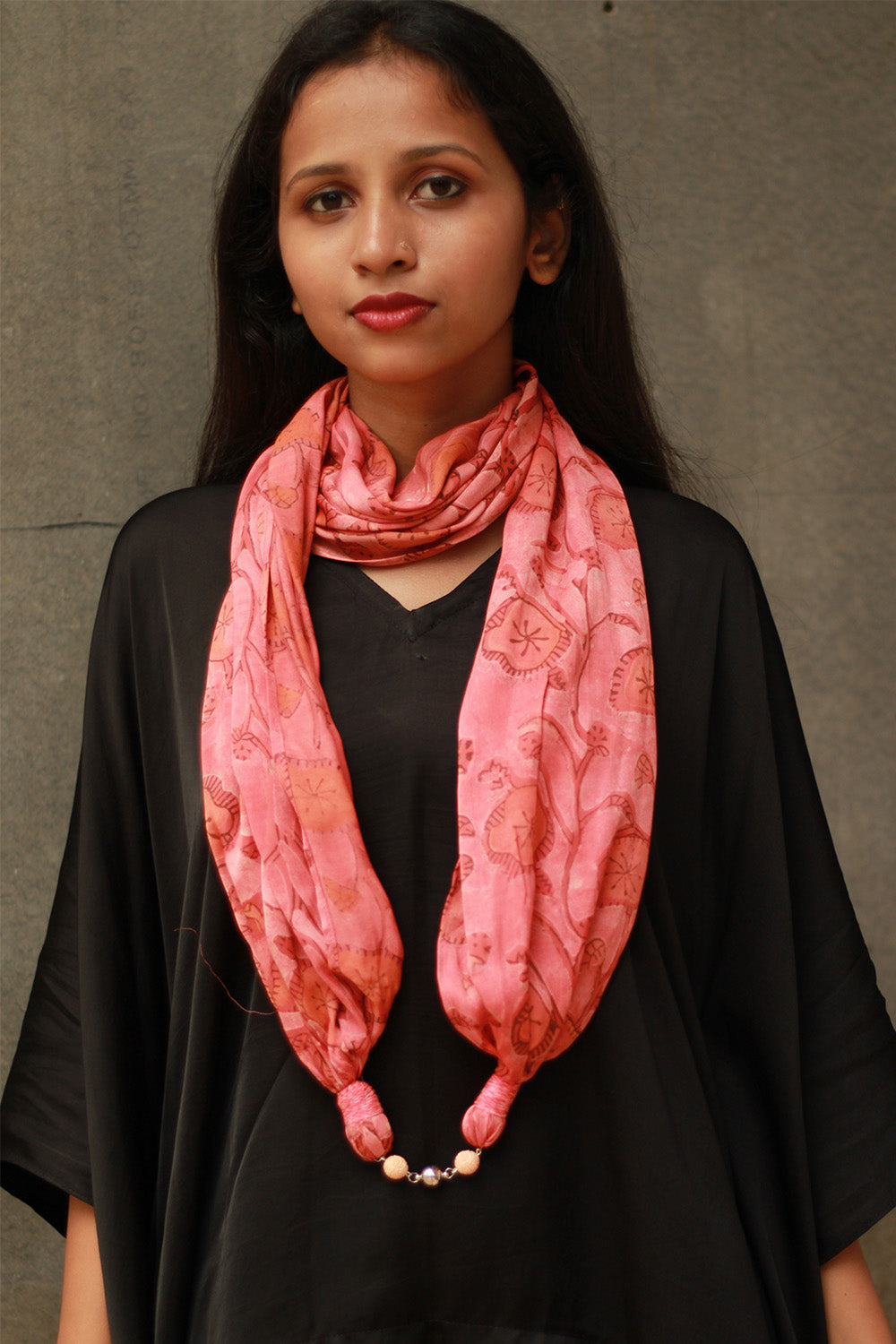 Scarf with Magnets | Peach Vanaspati