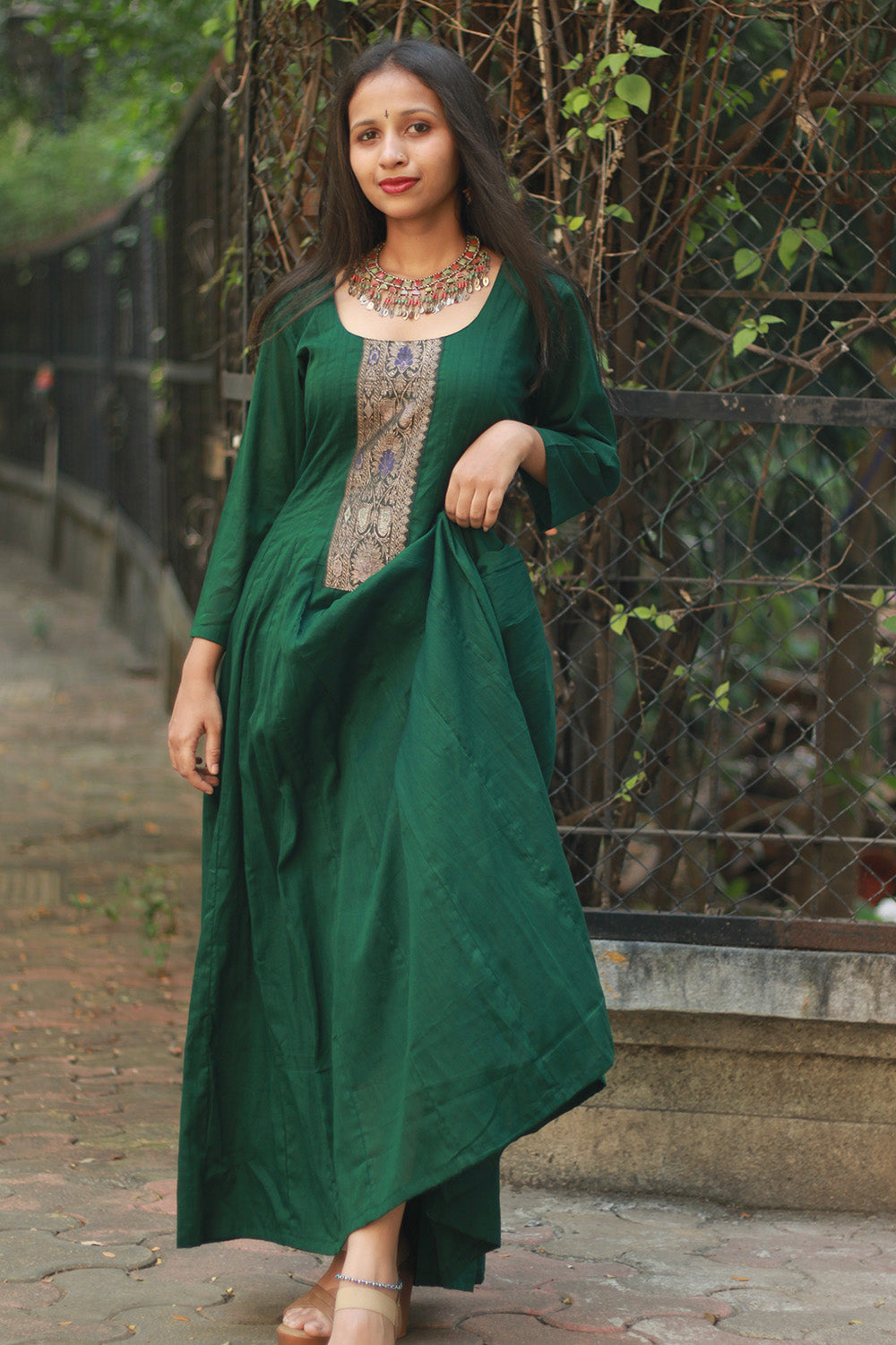 Alankrita | Chaaliskali Kurta | Green with Banarasi Zari