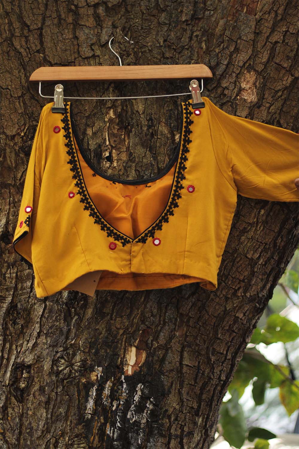 Sindhi Tanka | Chrome Yellow Blouse