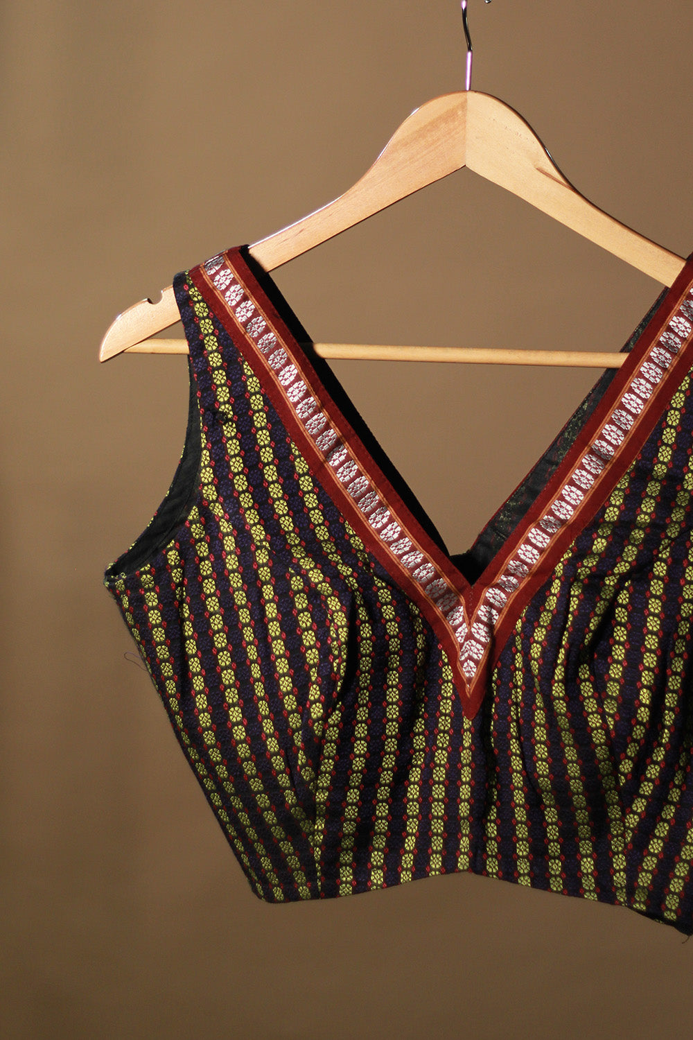 Sleeveless Khunn Blouse | Purple - Gold