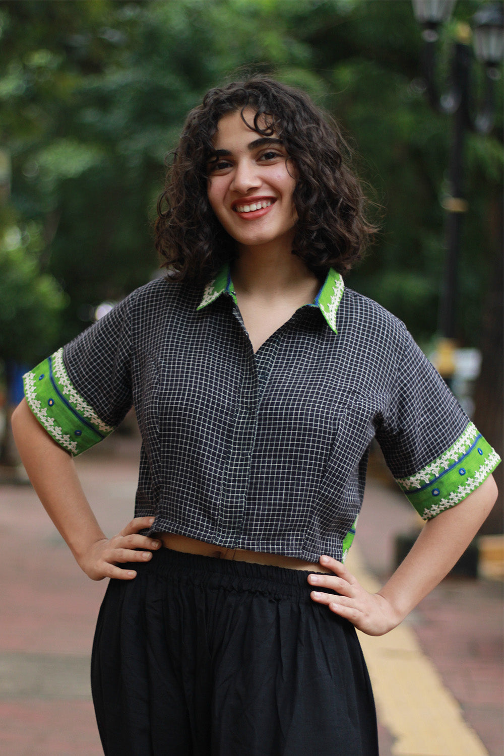Vairagi | Patteda Anchu Blouse | Noir with Embroidery