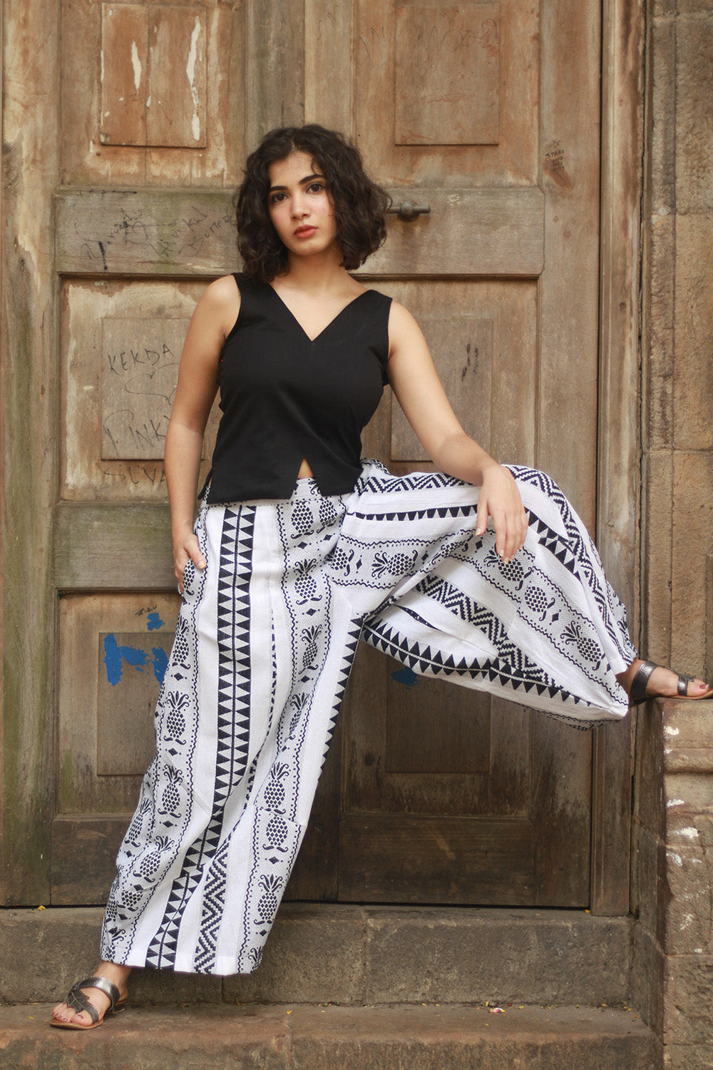Ananas | Balloon Pants | Cotton White & Black