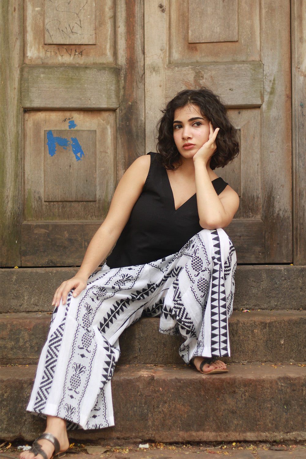 Ananas | Balloon Pants | Cotton White & Black