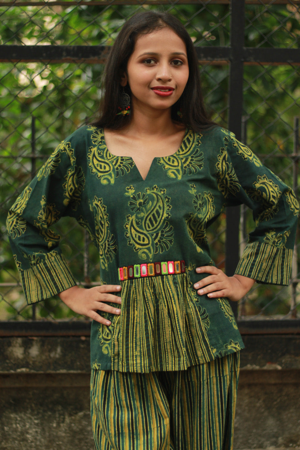 Afsana | Co-Ord Set with Mirrorwork | Green Paisley Ajrakh