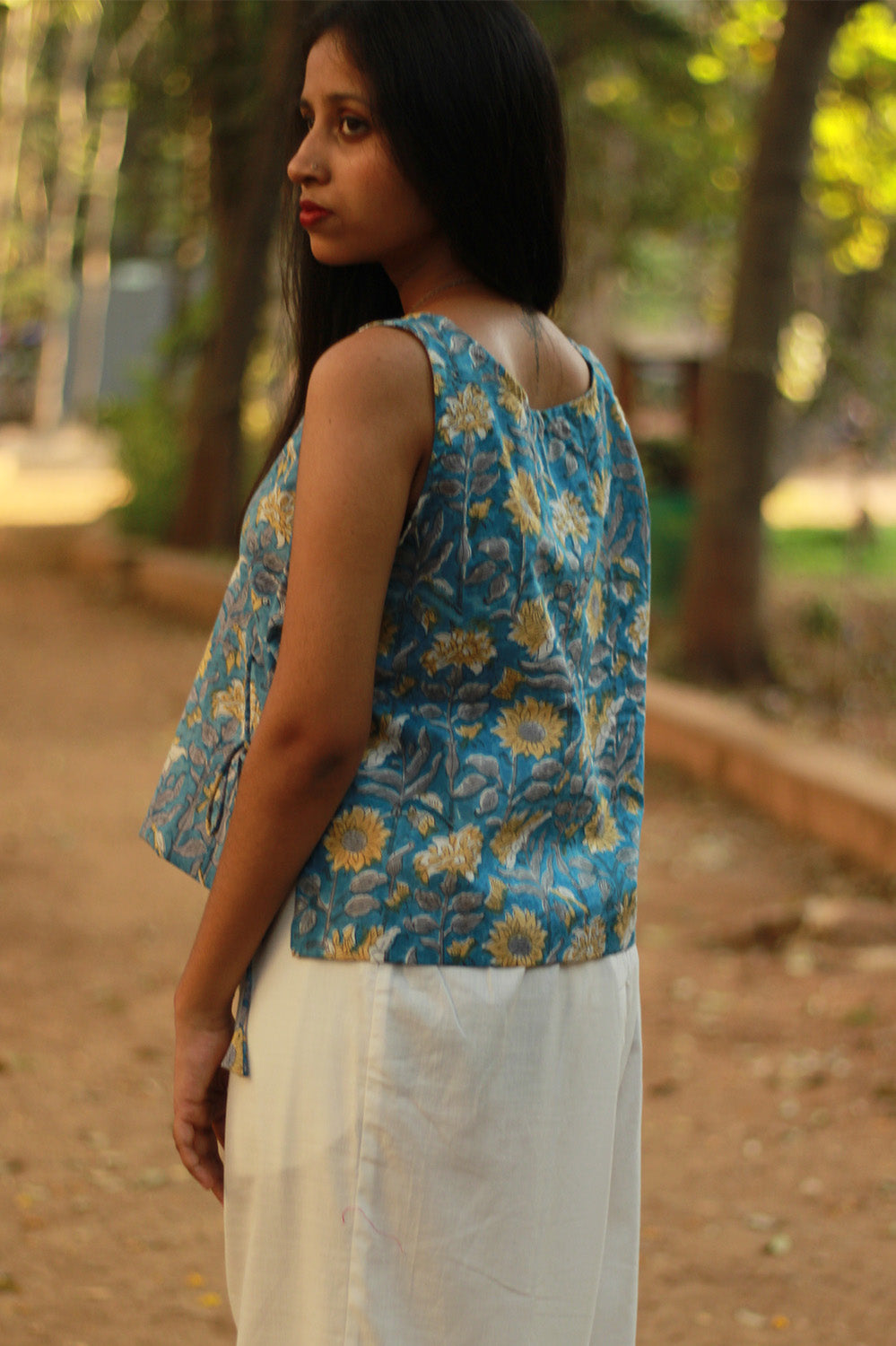 Aabroo | Sleeveless Angarkha Crop Top | Cyan Sanganeri