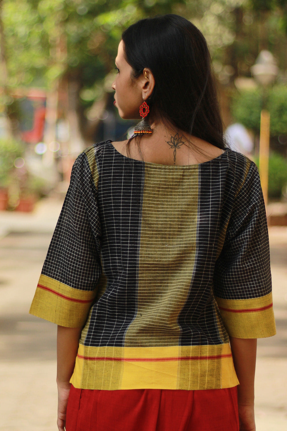Vairagi | Patteda Anchu Crop Top | Chrome