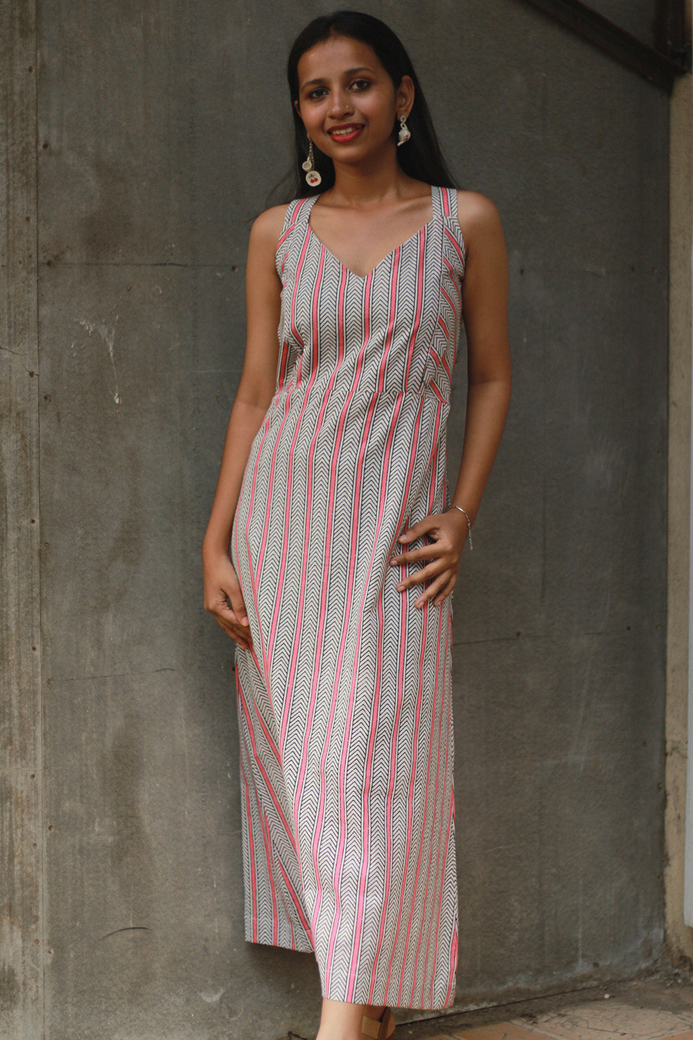 Mili | Sleeveless Dress | White and Peach Sanganeri