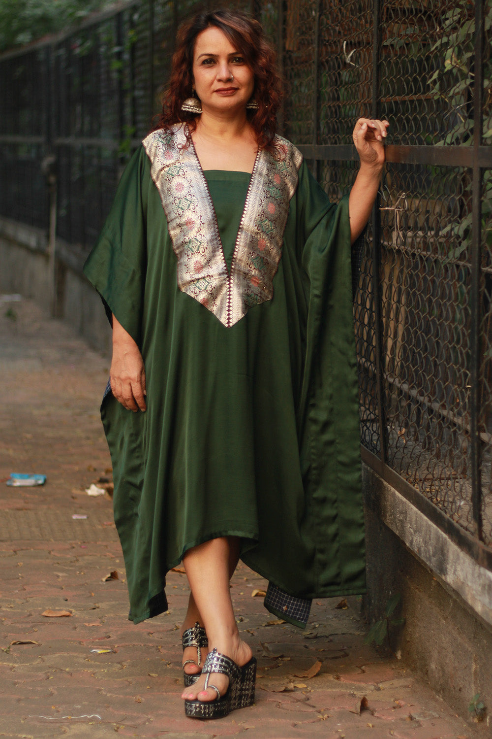Banarasi Sitaara | Modal Silk Kaftan | Green