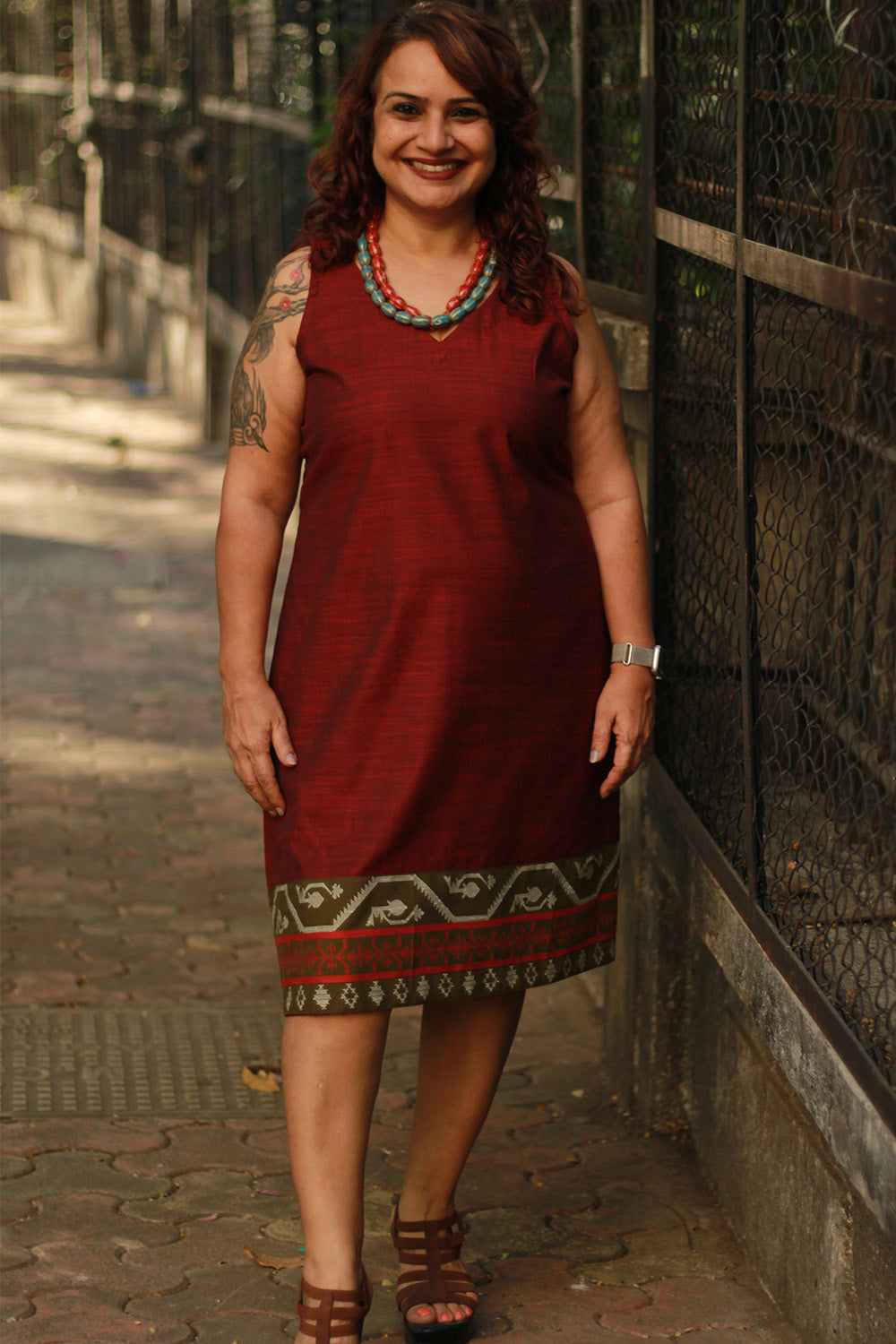 Cherry Fig | Sleeveless Short Dress | Maroon