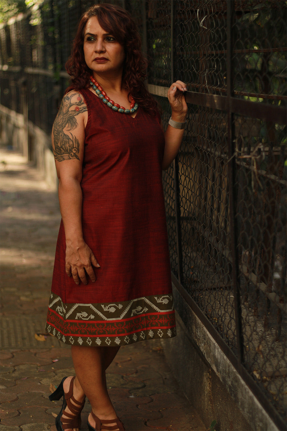 Cherry Fig | Sleeveless Short Dress | Maroon