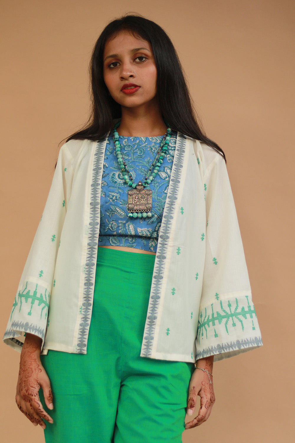 Raahat | Light Jacket | Jamdani | White with Green