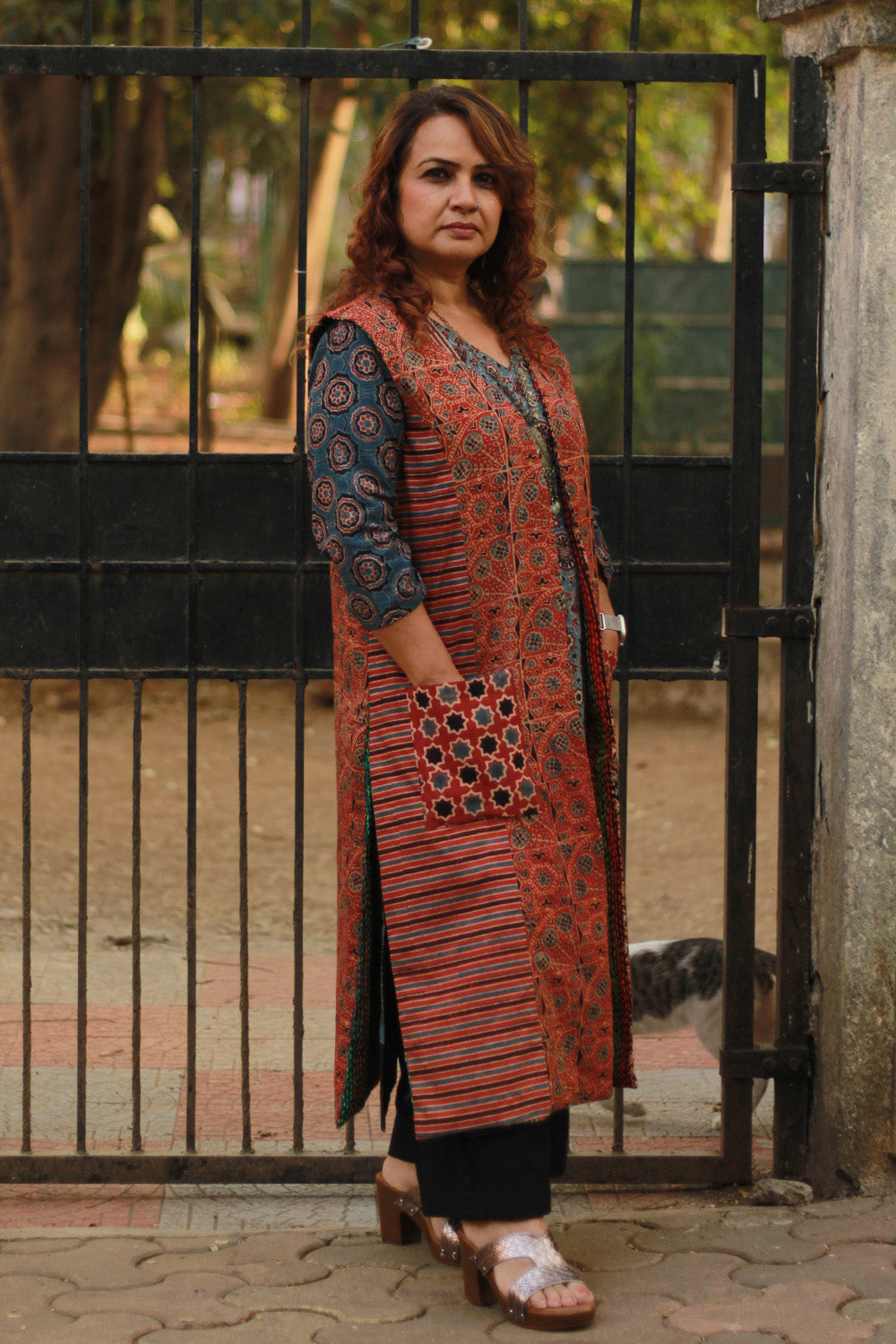 Dohra | Reversible Jacket | Mosaic Kantha Silk / Madder Ajrakh