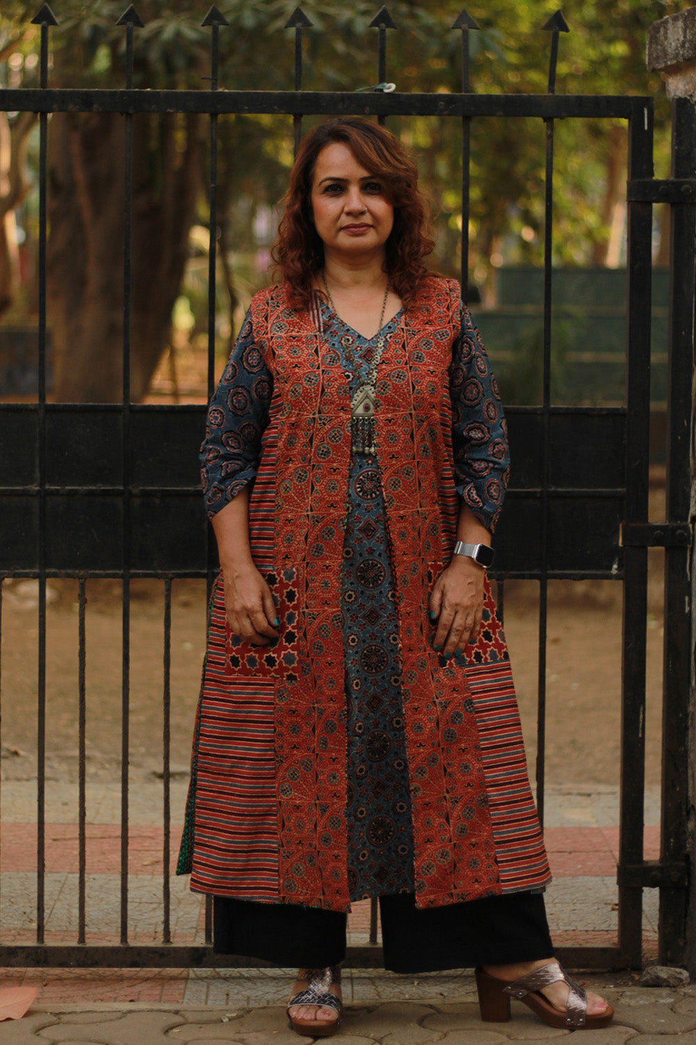 Dohra | Reversible Jacket | Mosaic Kantha Silk / Madder Ajrakh