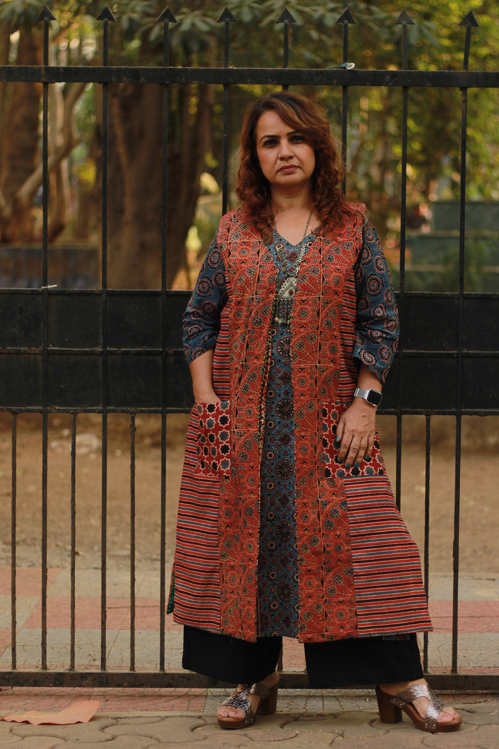 Dohra | Reversible Jacket | Mosaic Kantha Silk / Madder Ajrakh