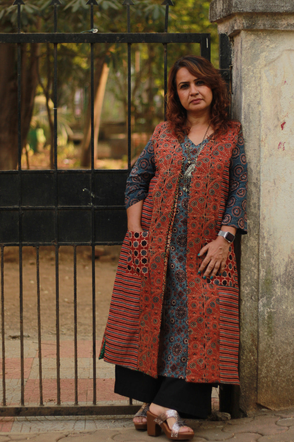 Dohra | Reversible Jacket | Mosaic Kantha Silk / Madder Ajrakh