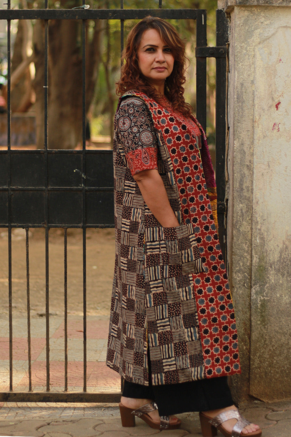Dohra | Reversible Jacket | Mosaic Kantha Silk / Madder Ajrakh