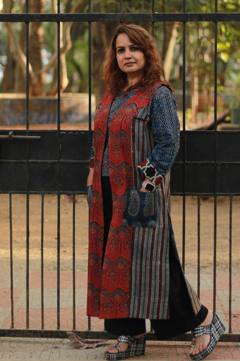 Dohra | Reversible Jacket | Blue Booti Ajrakh / Noir Stripes Ajrakh