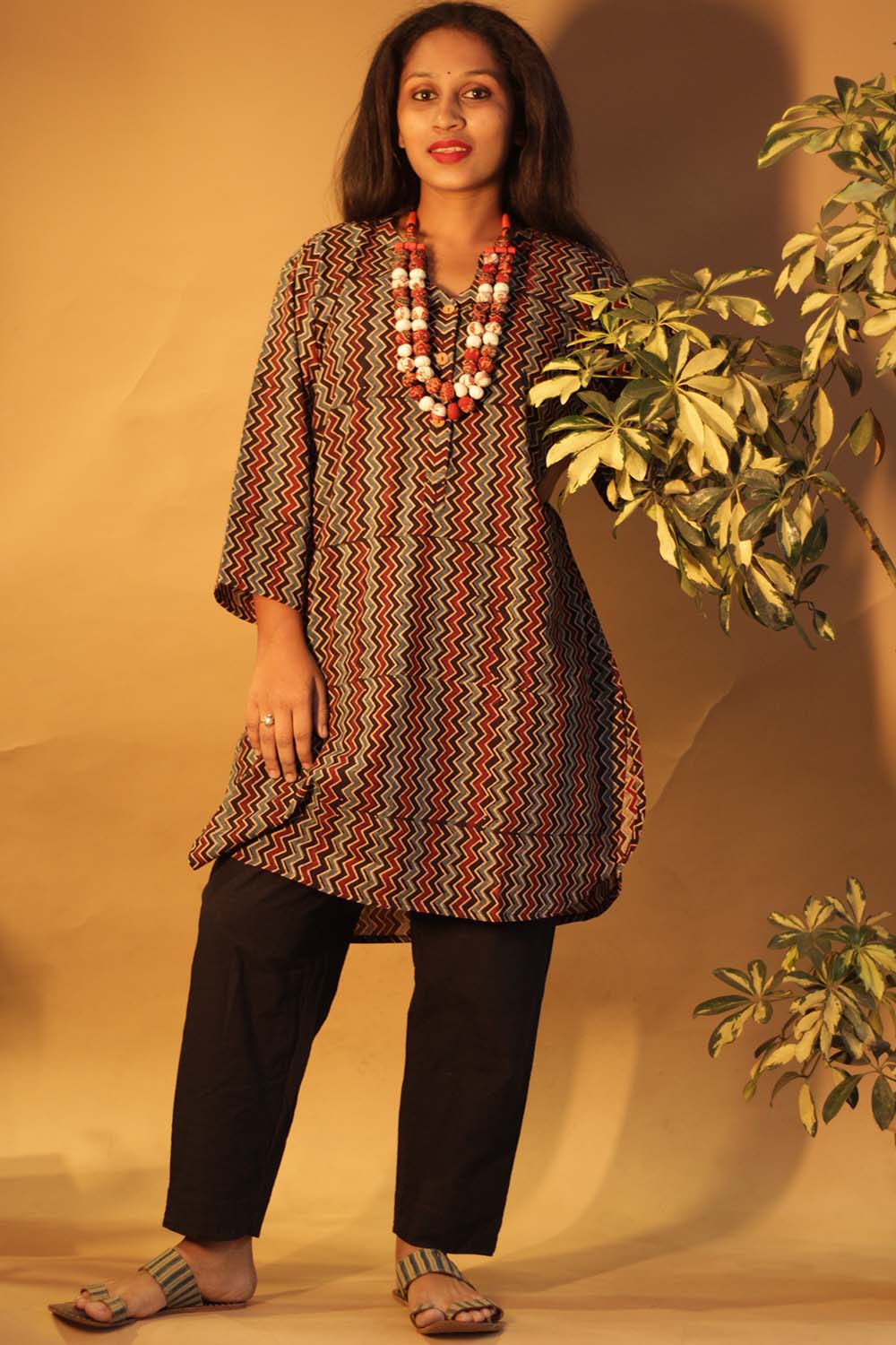 Dhaariyan | Short Kurta | Chocolate Chevron