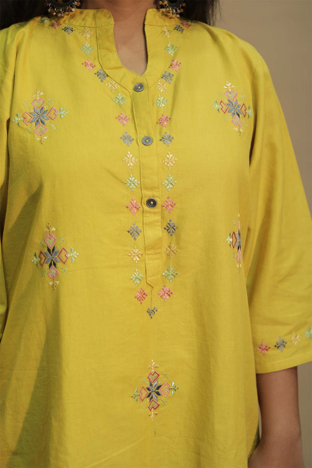 Sufiyana | Soof Embroidered Kurta | Lemon