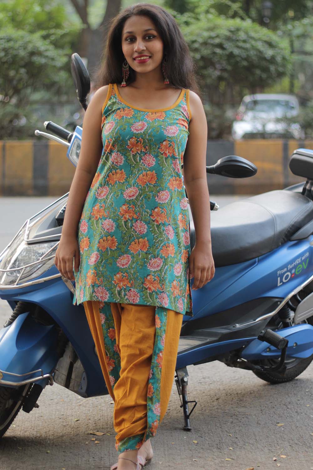 Spaghetti Short Kurta | Teal floral Sanganeri