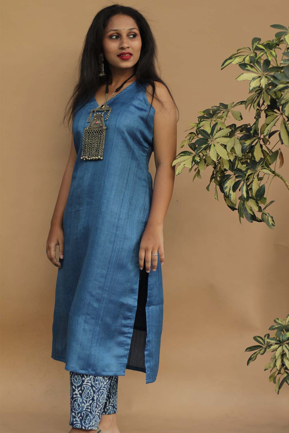 Long Kurta | Tussar Silk | Sapphire Blue
