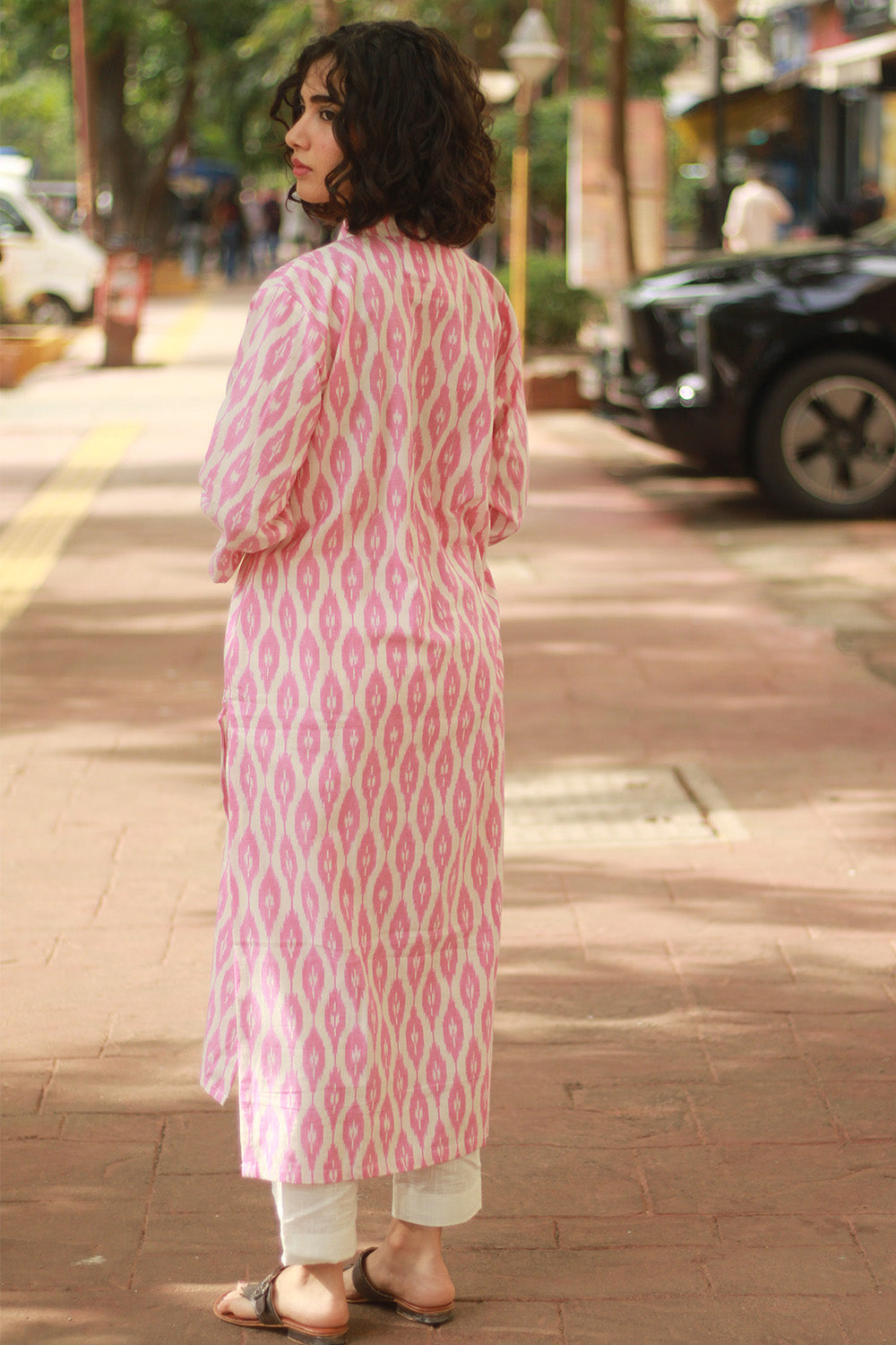 Vritti | Ikkat Kurta | Pink