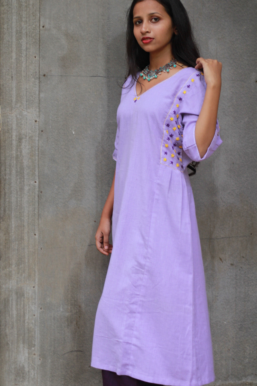 Riya | Embroidered Cotton Kurta | Lavender