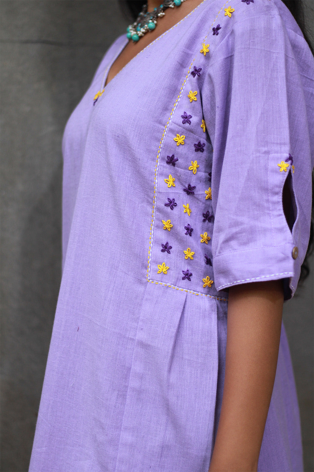 Riya | Embroidered Cotton Kurta | Lavender