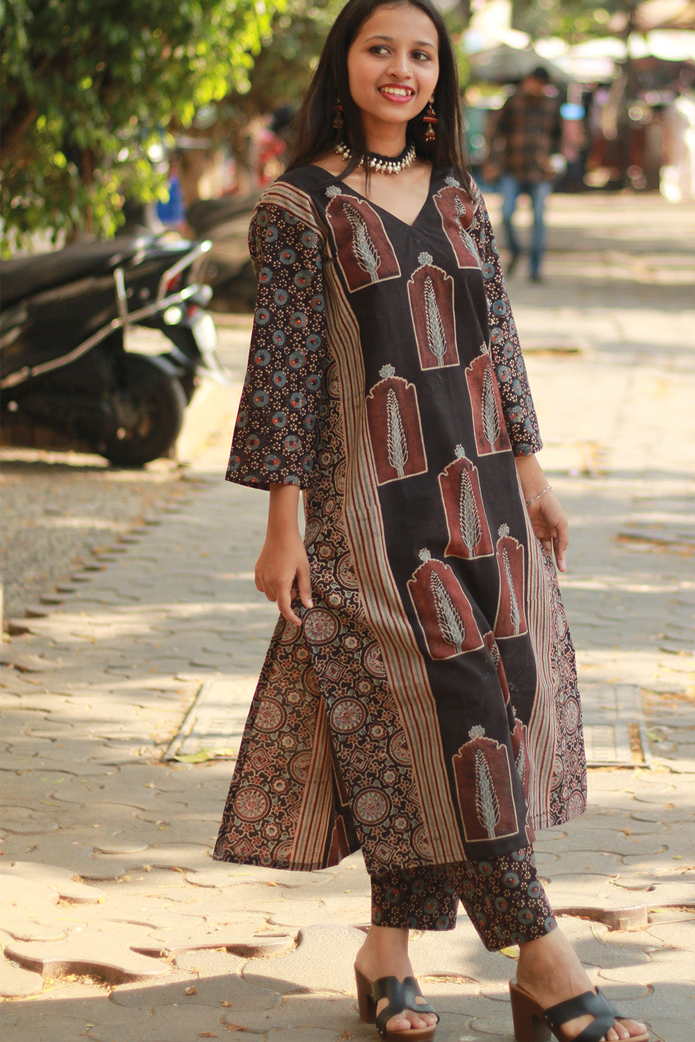 Abhira | Long Kurta | Noir Pine Ajrakh