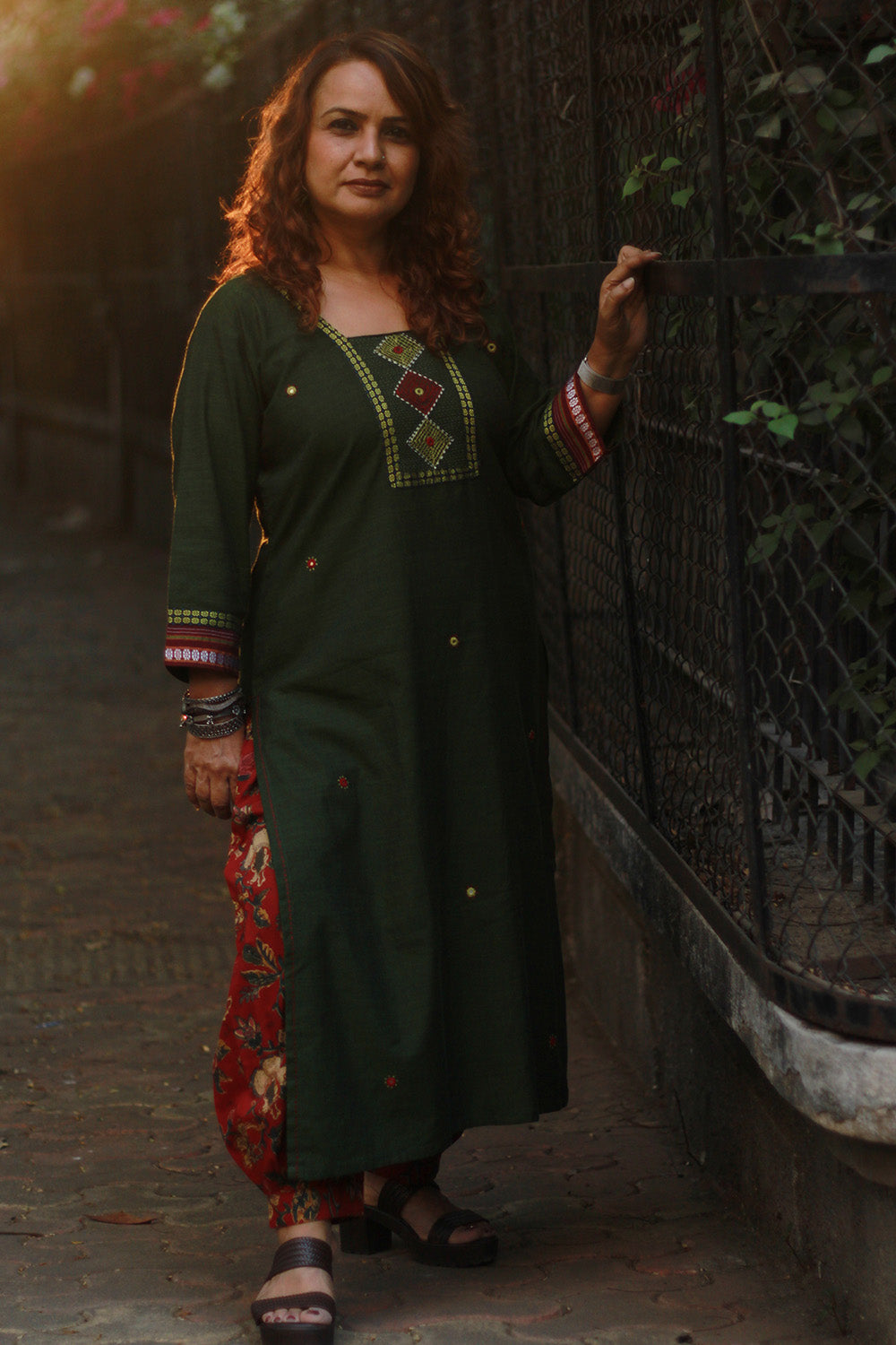 Riya | Embroidered Cotton Kurta | Green