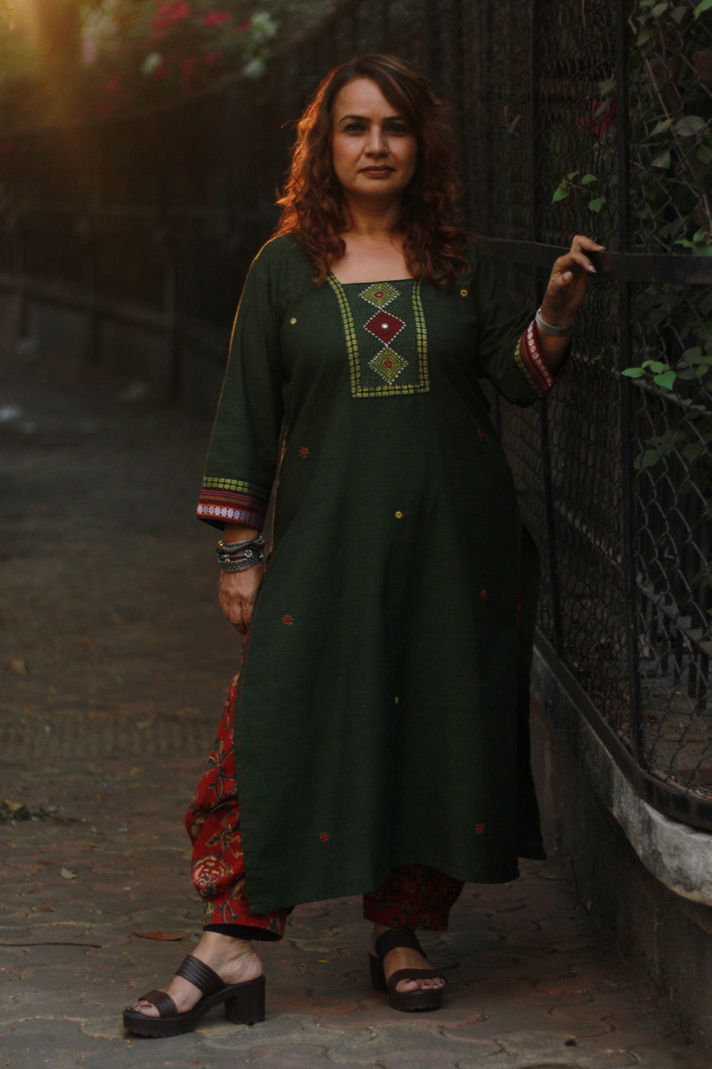 Riya | Embroidered Cotton Kurta | Green