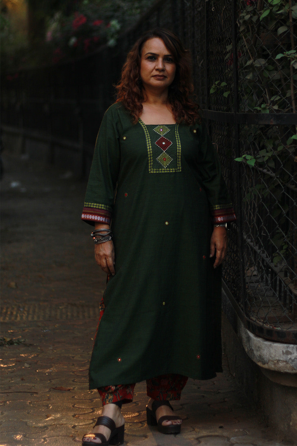 Riya | Embroidered Cotton Kurta | Green