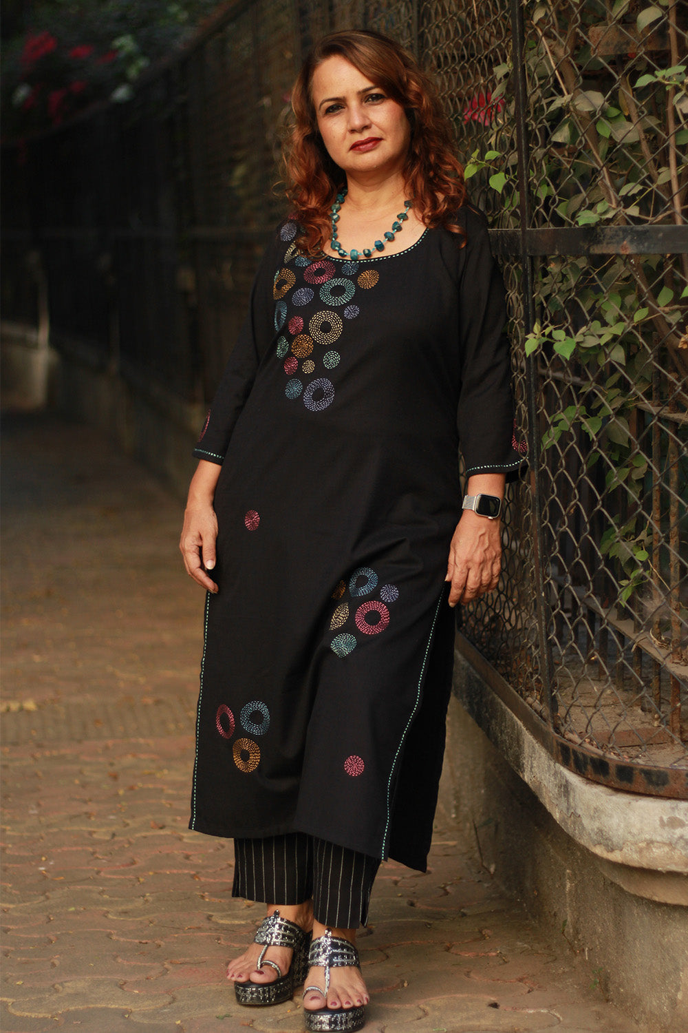Riya | Embroidered Cotton Kurta | Noir