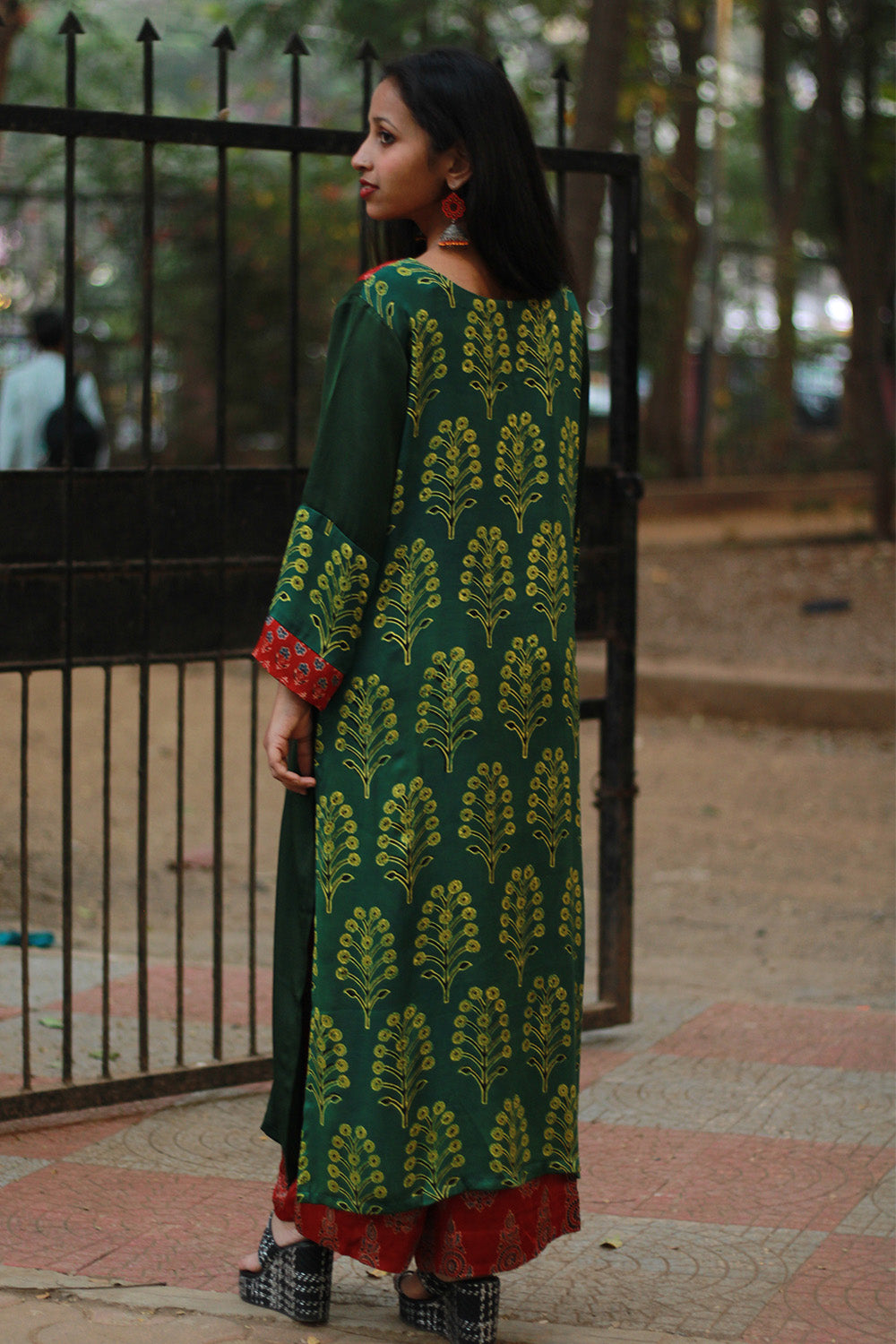 Sahaj | Modal Silk Kurta | Green Booti Ajrakh