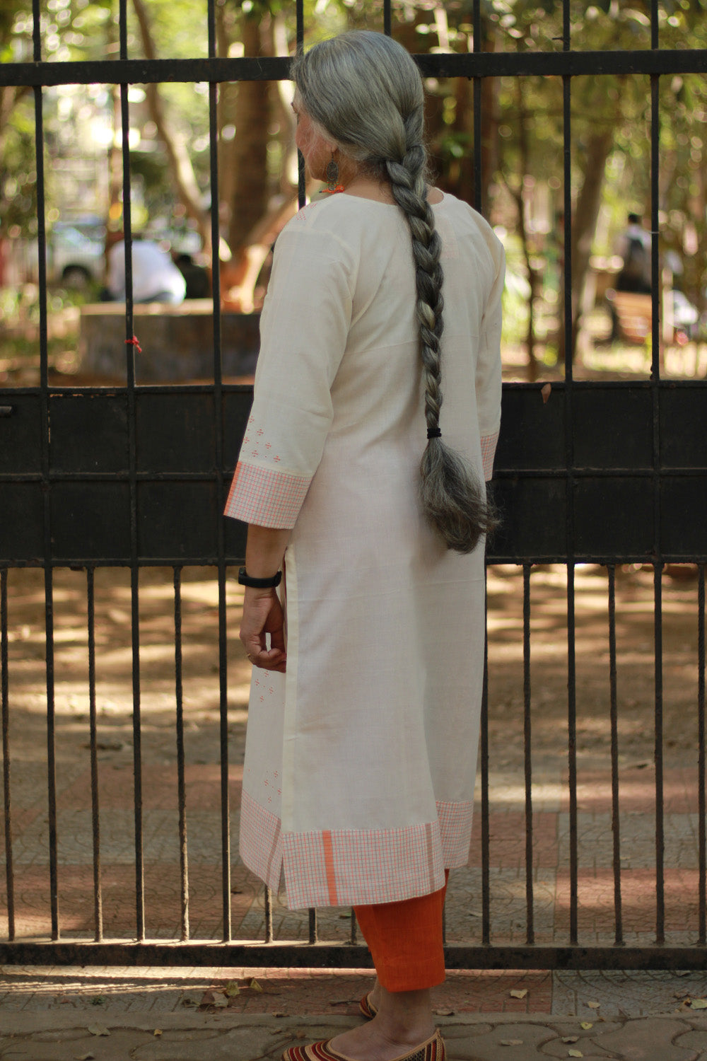 Daana | Tangaliya Kurta | Ivory with Checks