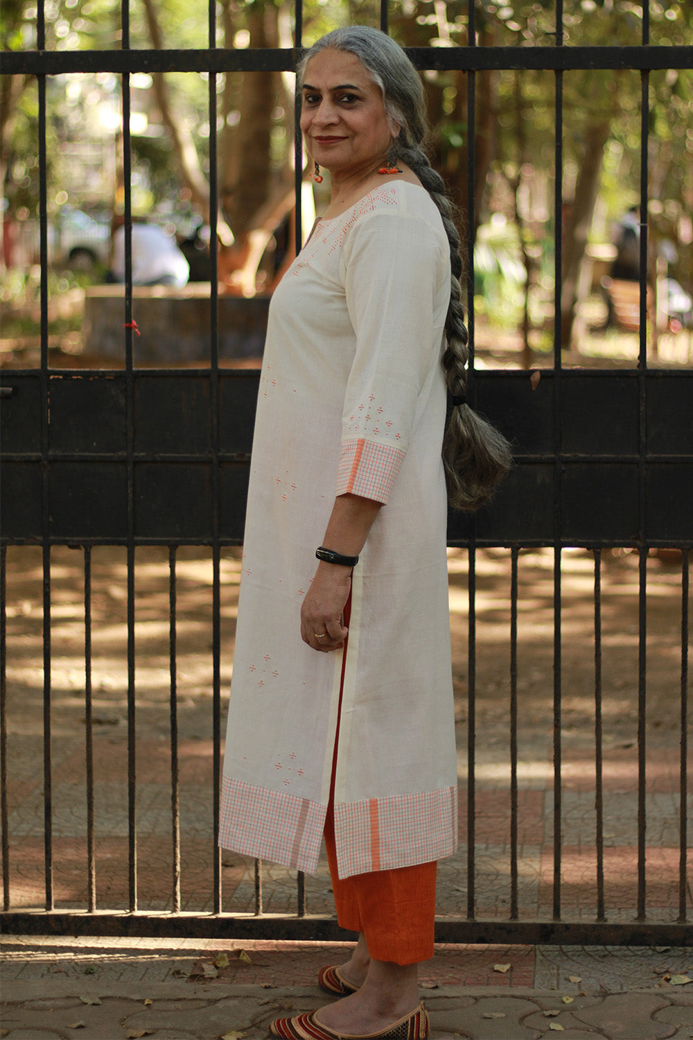 Daana | Tangaliya Kurta | Ivory with Checks