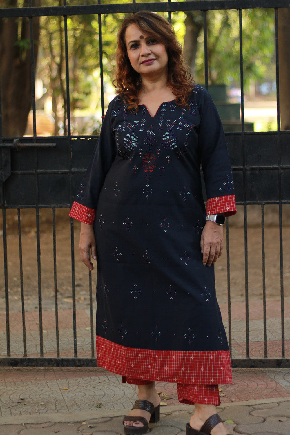 Daana | Tangaliya Kurta | Blue with Rouge Checks