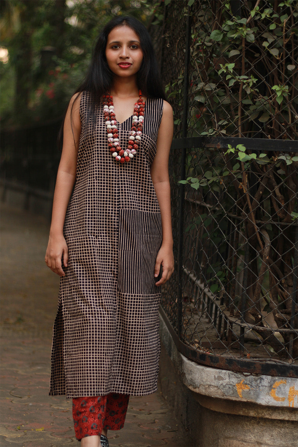 Dhaariyan | Sleeveless Long Kurta | Noir Stripes Ajrakh