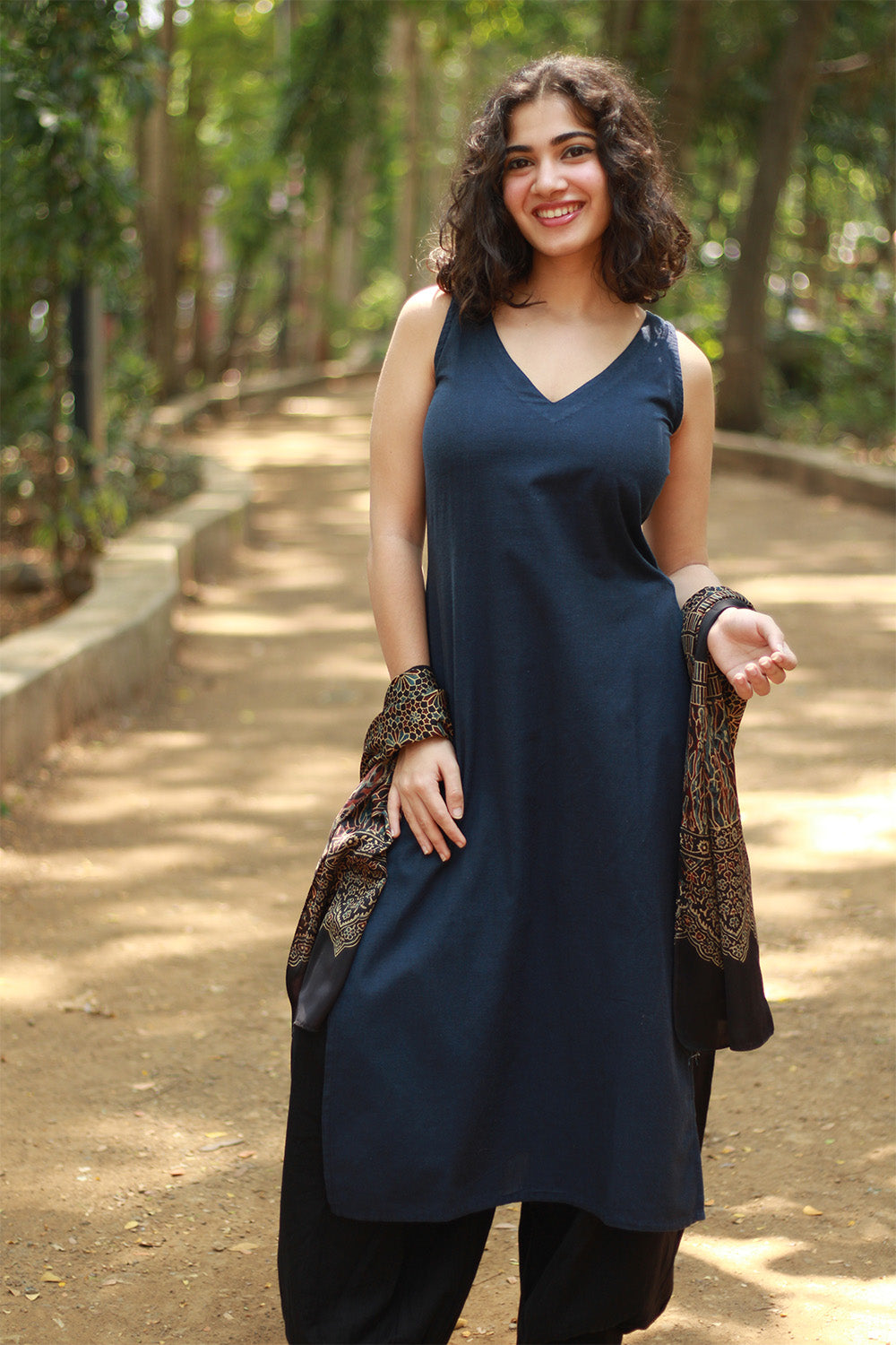 Sleeveless Cotton Kurta | Navy Blue