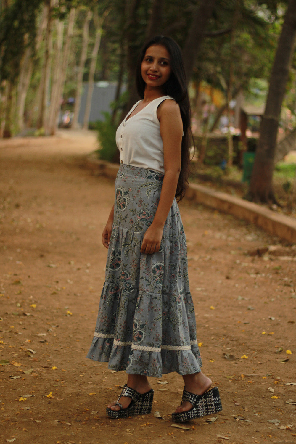 Nazakat | Tiered Midi Skirt | Grey Sanganeri