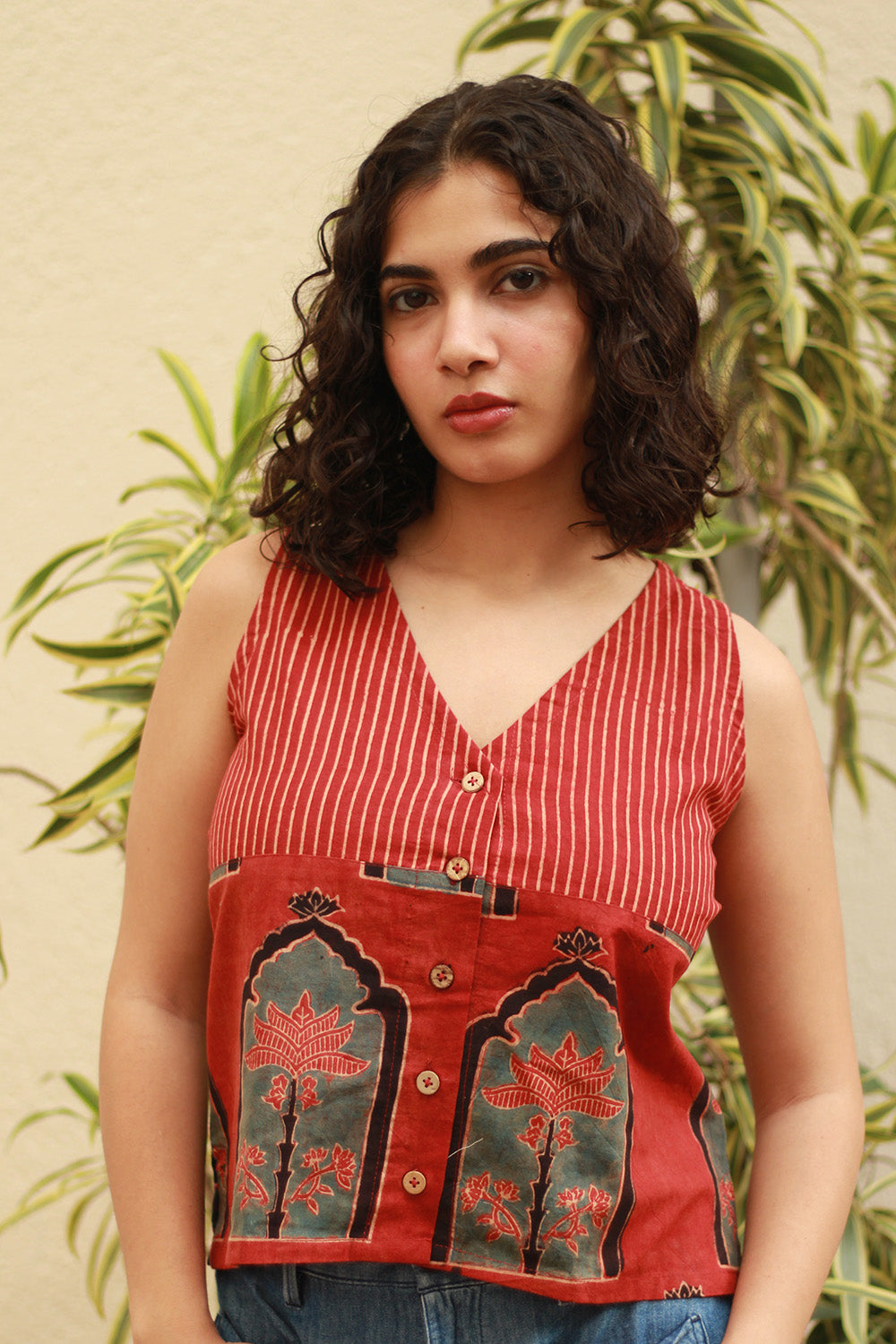 Dhaariyan | Front Buttoned Vest | Madder Stripes & Jharoka Ajrakh