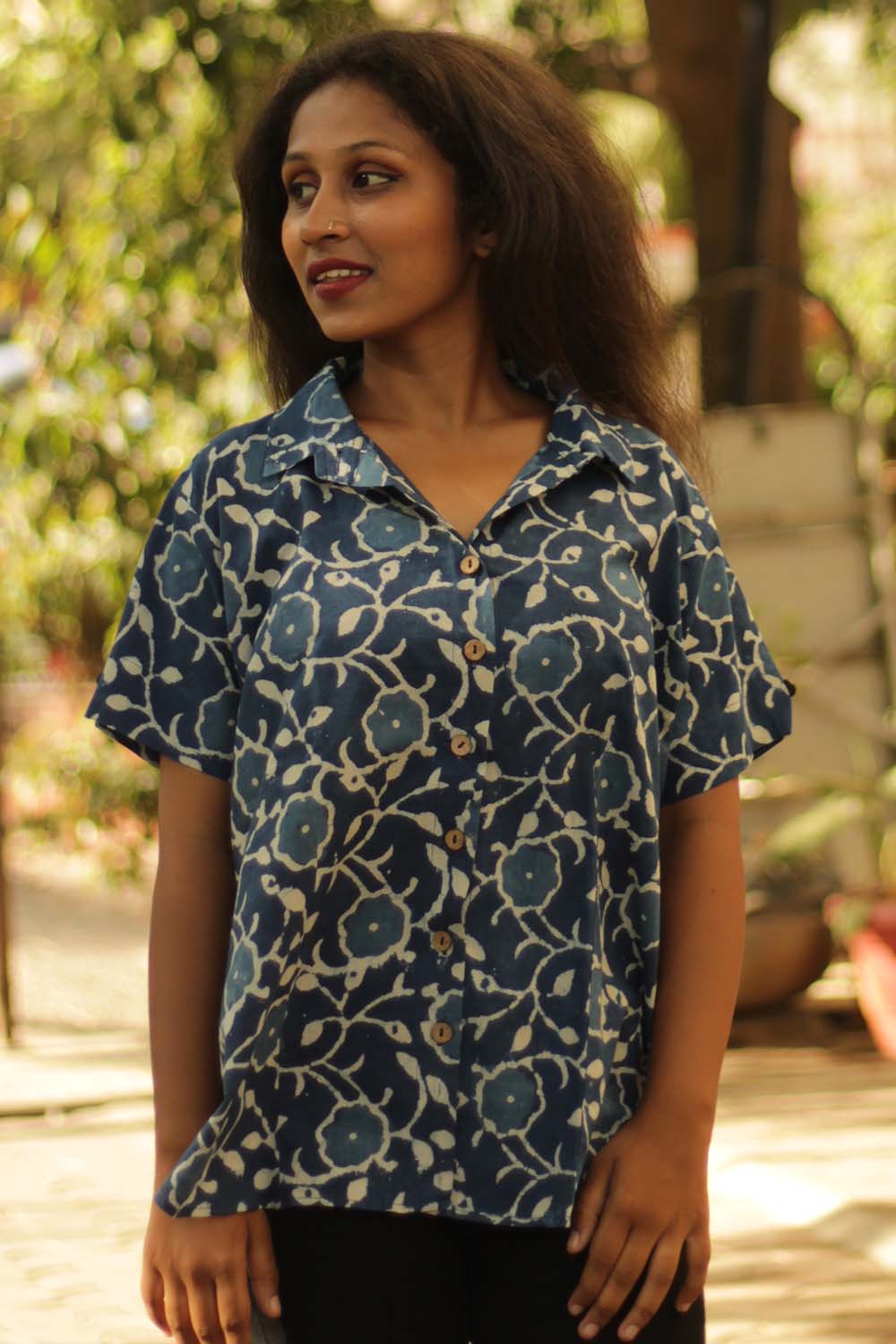 Cotton Shirt in Floral Indigo