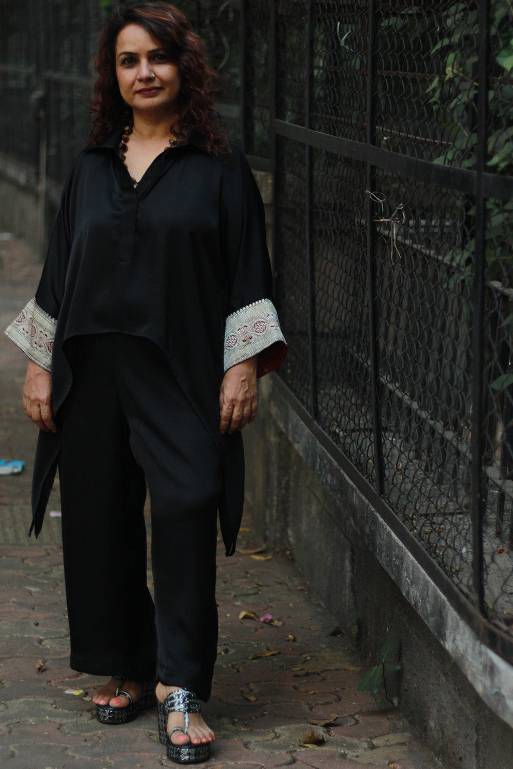 Banarasi Taarini | Collared Kaftan Top | Modal Silk | Noir