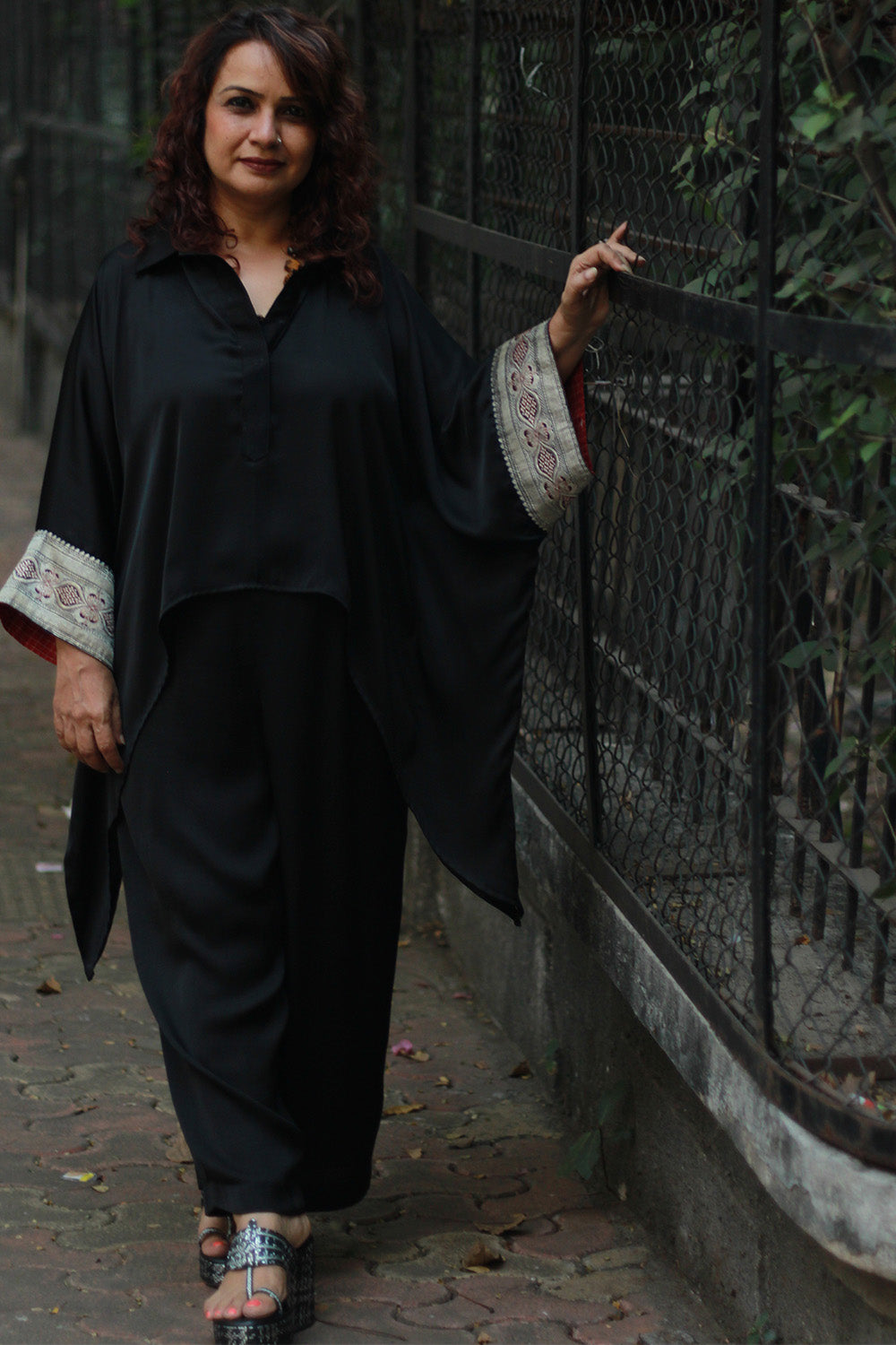 Banarasi Taarini | Collared Kaftan Top | Modal Silk | Noir
